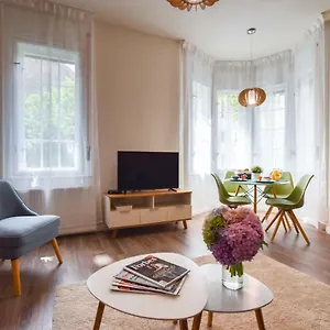 Apartment Christine Close To The Buda Castle, Budapest