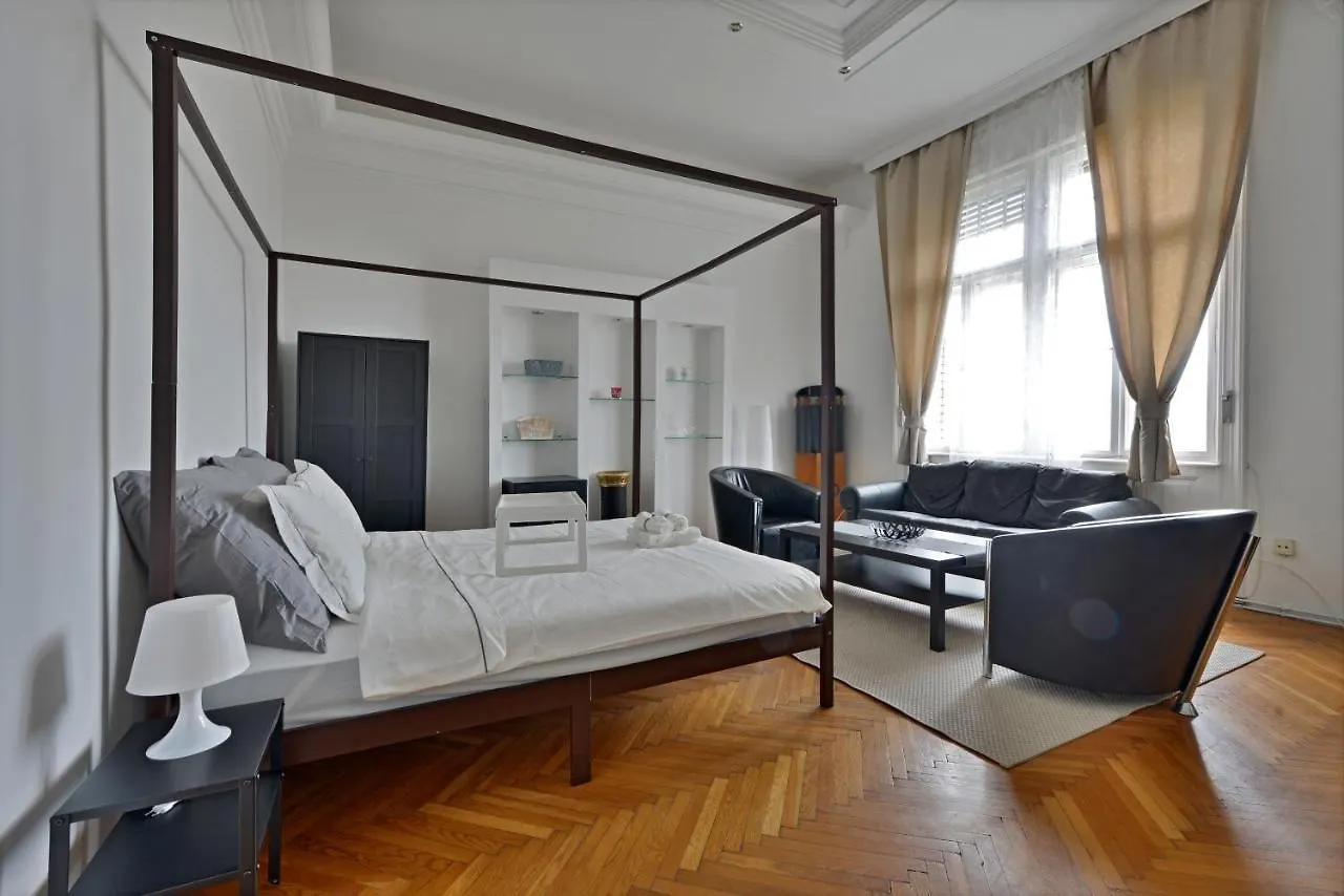 Apartment Buda Apartman House 8 Budapest