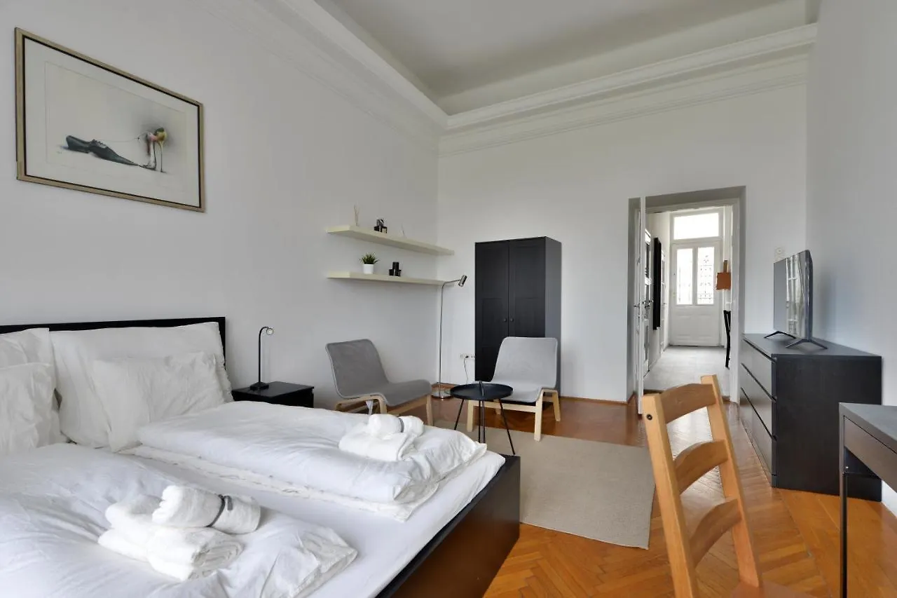 Buda Apartman House 8 Budapest Hungary