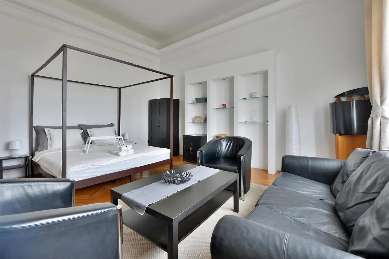 Apartment Buda Apartman House 8 Budapest